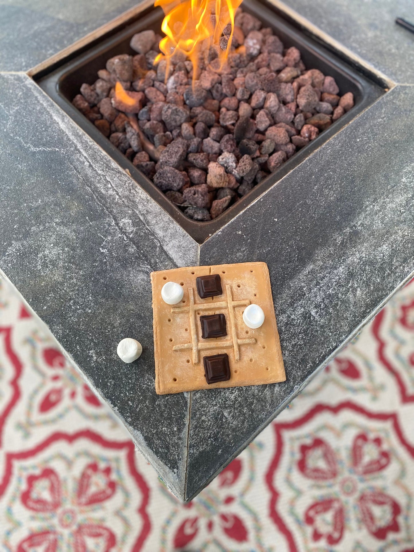 S’mores Tic Tac toe board